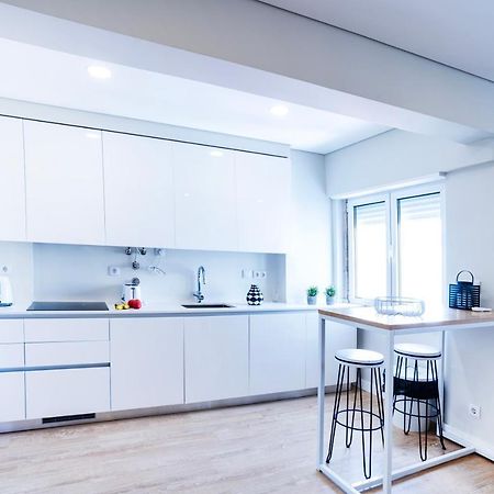 New - Luxury & Bright Apartment Lisbon Exterior photo