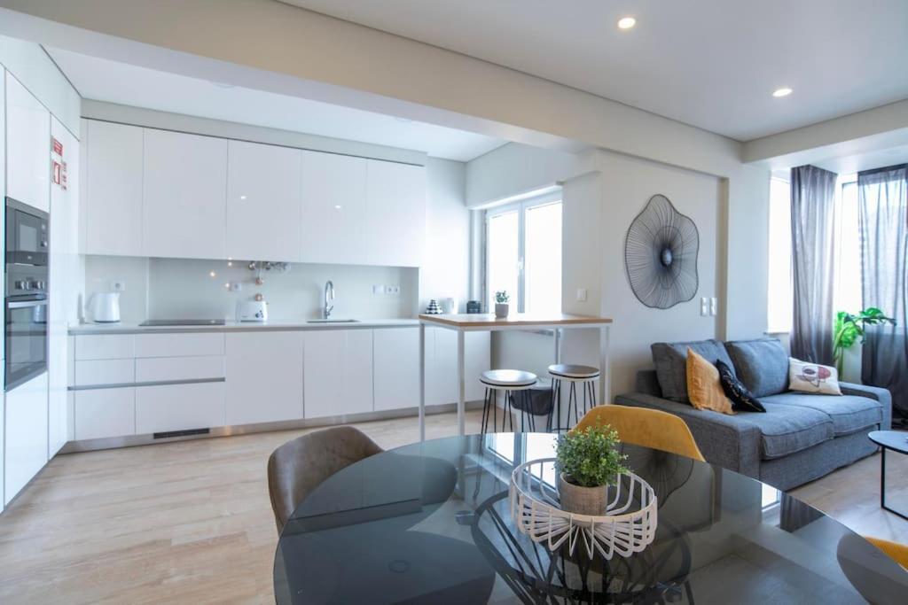 New - Luxury & Bright Apartment Lisbon Exterior photo