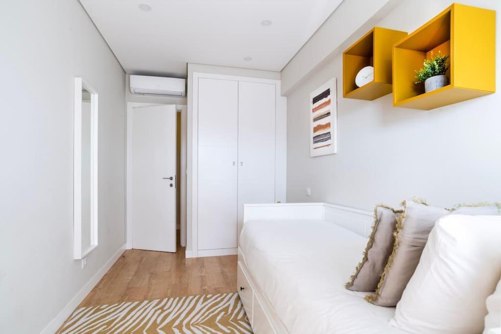 New - Luxury & Bright Apartment Lisbon Exterior photo